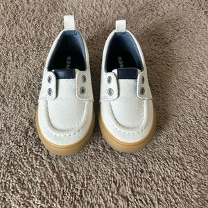 Old Navy Kids' Cream Canvas Shoes